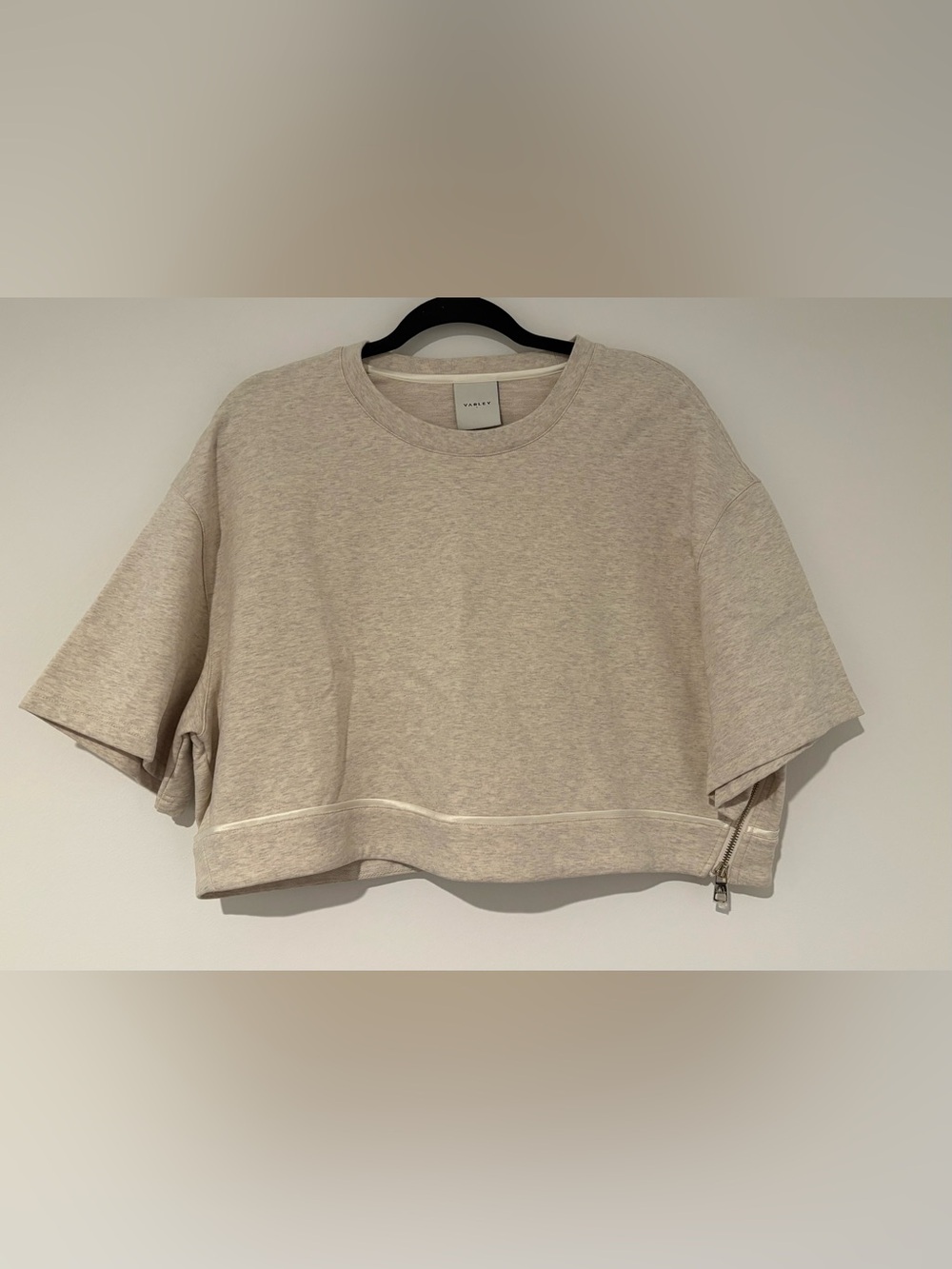 Varley Cream Cropped Short Sleeve Sweatshirt - Picture 2 of 6